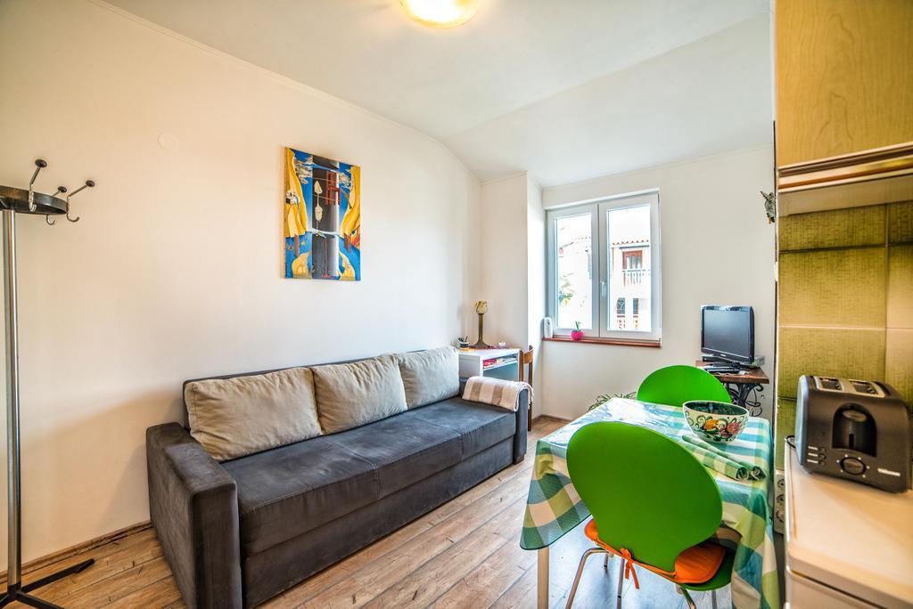 Apartment Iva Ровінь Екстер'єр фото