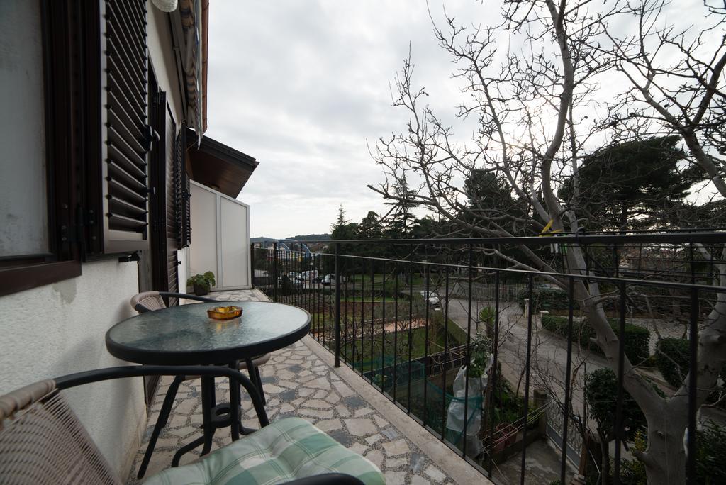 Apartment Iva Ровінь Екстер'єр фото